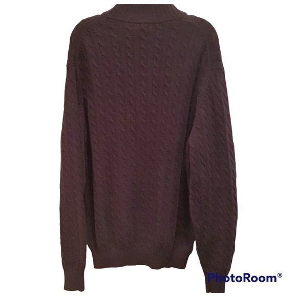 Izod Men's Sweater - Picture 2 of 5